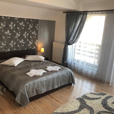 Hotel Boutique Garden Resort By Brancoveanu Moieciu de Jos Zewnętrze zdjęcie