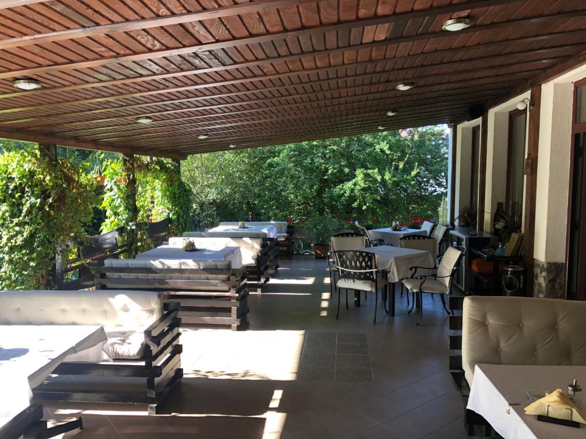 Hotel Boutique Garden Resort By Brancoveanu Moieciu de Jos Zewnętrze zdjęcie