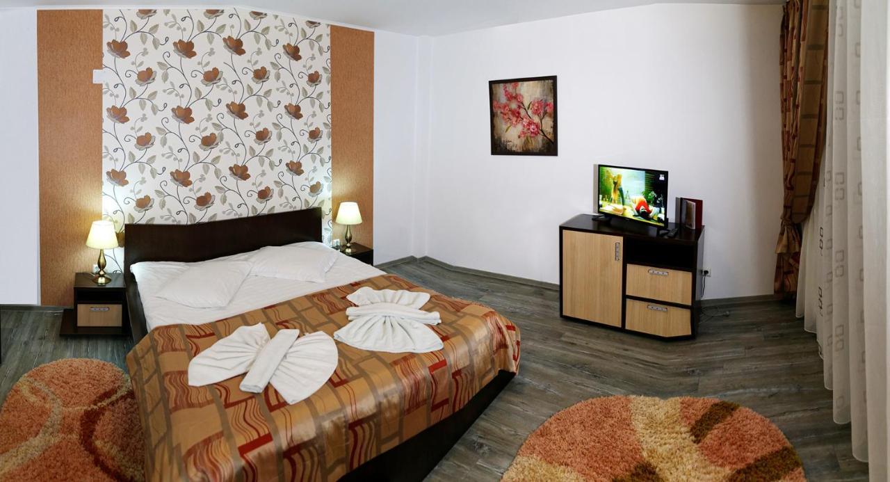 Hotel Boutique Garden Resort By Brancoveanu Moieciu de Jos Zewnętrze zdjęcie