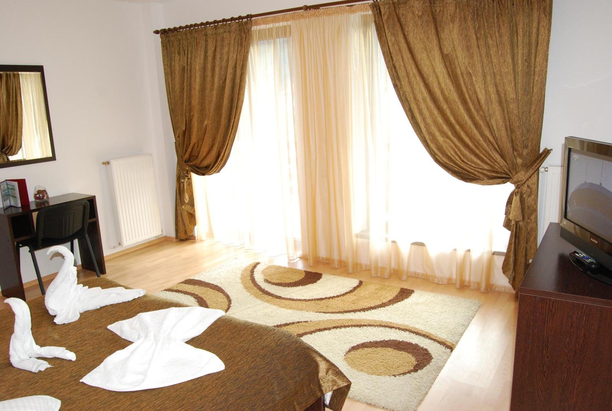 Hotel Boutique Garden Resort By Brancoveanu Moieciu de Jos Zewnętrze zdjęcie