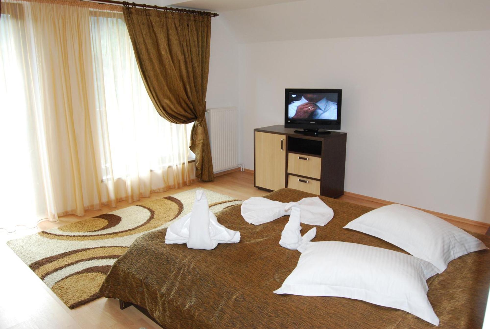 Hotel Boutique Garden Resort By Brancoveanu Moieciu de Jos Zewnętrze zdjęcie