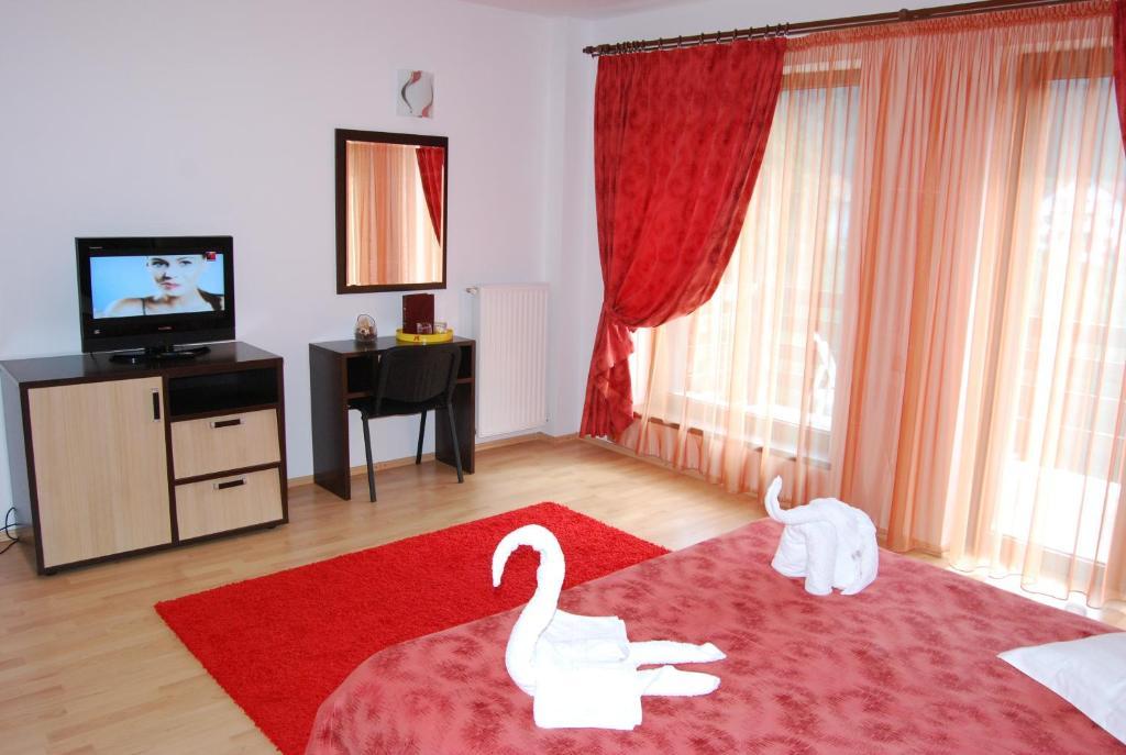 Hotel Boutique Garden Resort By Brancoveanu Moieciu de Jos Zewnętrze zdjęcie